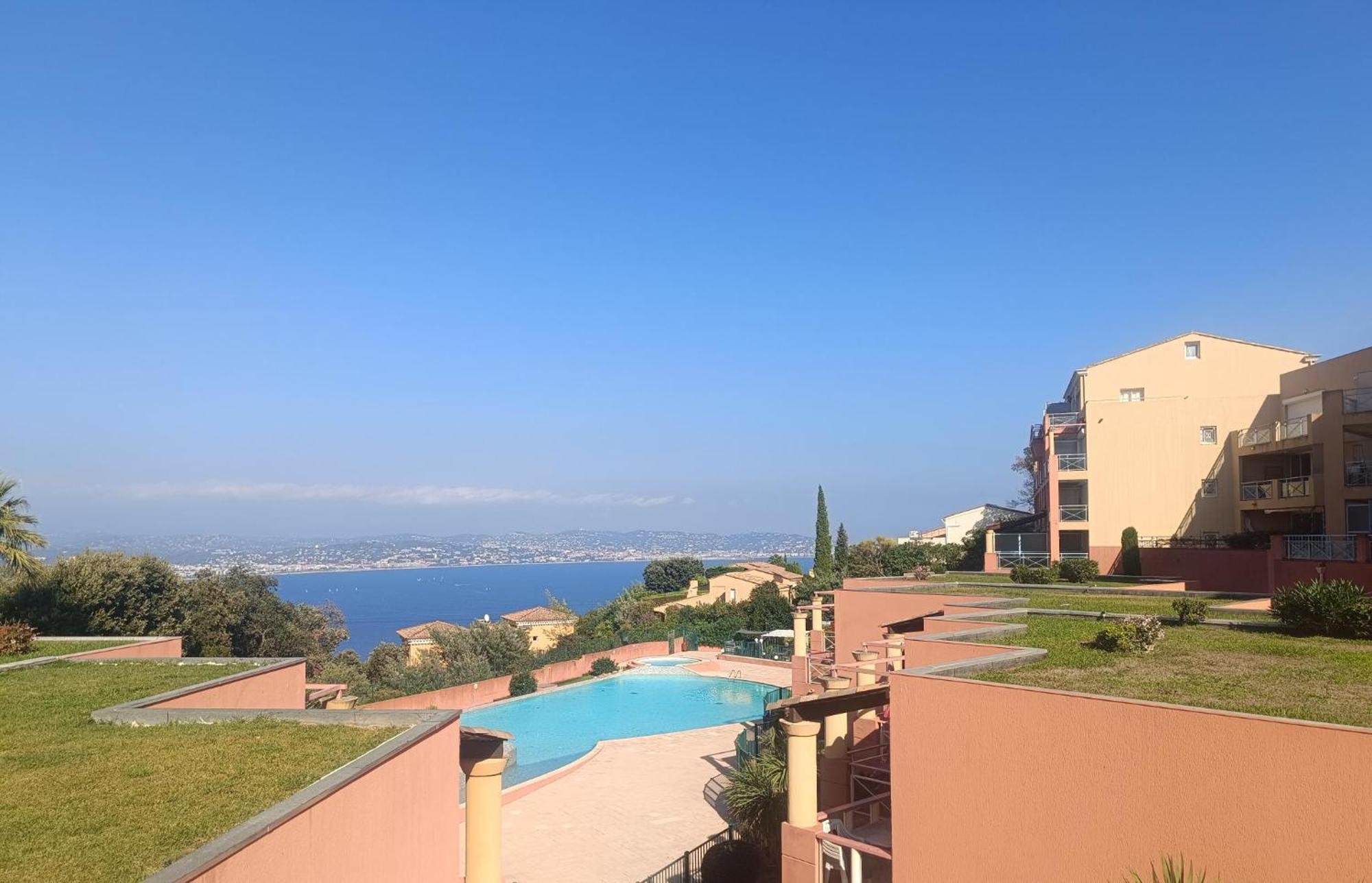Magnifique Vue Mer Et Piscine - Les Cles De L Esterel テウル・シュル・メール エクステリア 写真