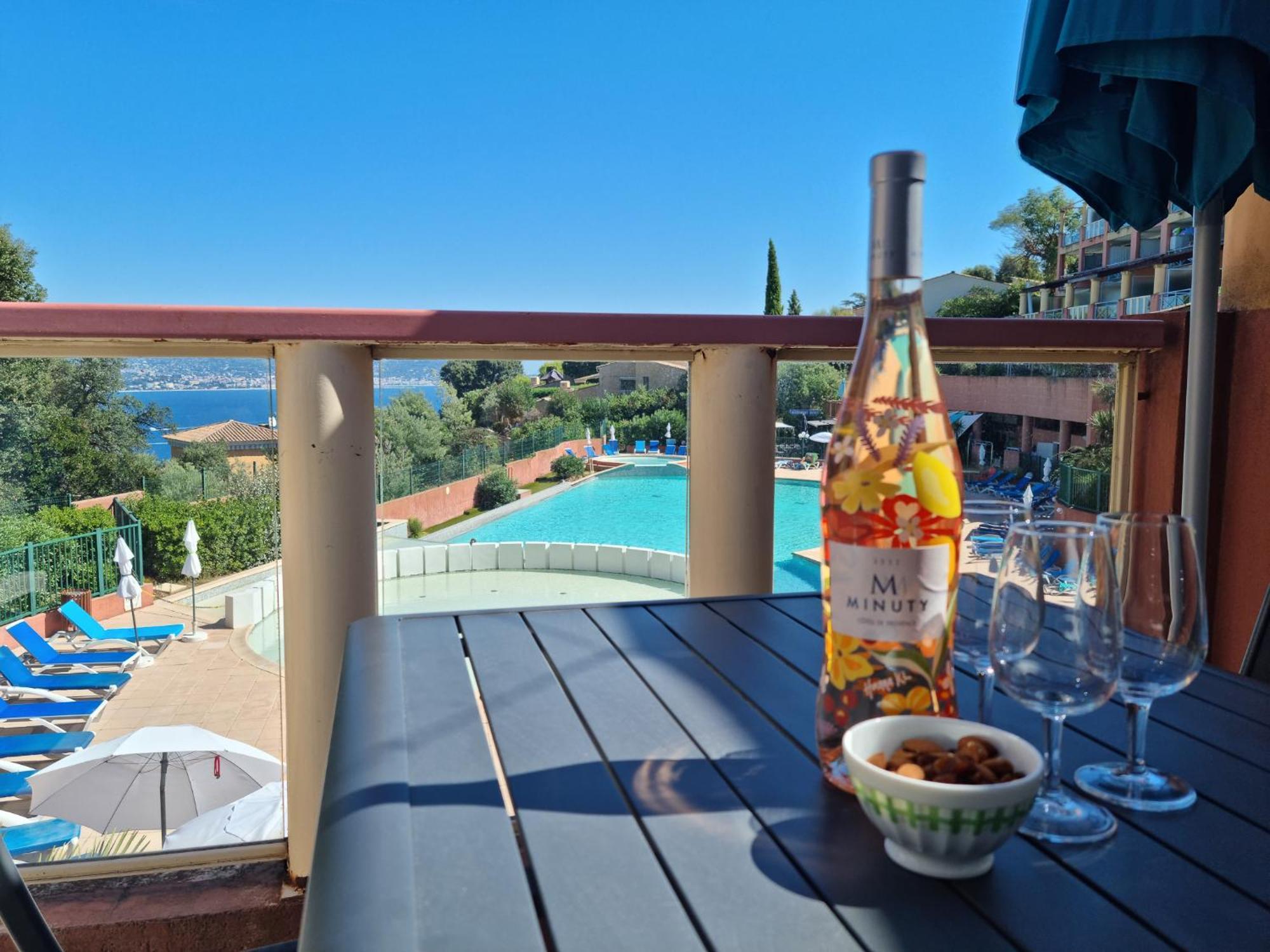 Magnifique Vue Mer Et Piscine - Les Cles De L Esterel テウル・シュル・メール エクステリア 写真