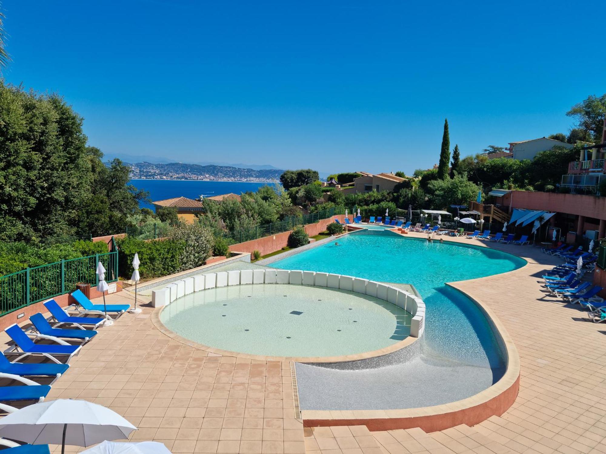 Magnifique Vue Mer Et Piscine - Les Cles De L Esterel テウル・シュル・メール エクステリア 写真